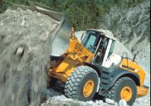 Колесни товарачи Liebherr L 564 2+2