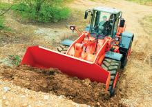 Колесни товарачи Hitachi LX 290 E