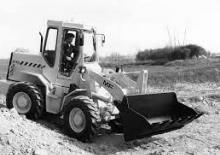 Колесни товарачи MF Industrial MF 613