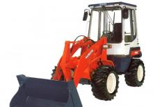 Колесни товарачи Kubota R520 B
