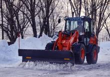 Колесни товарачи Kubota R630