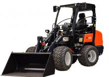 Колесни товарачи Kubota RT270