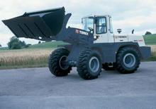 Колесни товарачи Terex-Schaeff SKL 200