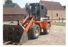 Колесни товарачи Terex-Schaeff SKL 851 B