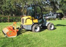 Колесни товарачи Giant V 452 T