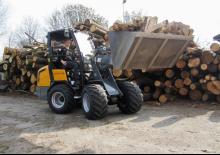 Колесни товарачи Giant V 452 T HD