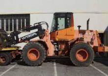 Колесни товарачи Fiat Kobelco W 130 PL