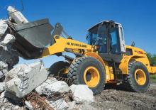 Колесни товарачи New Holland W130B