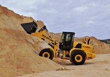 Колесни товарачи New Holland W170C LR