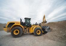 Колесни товарачи New Holland W300C LR