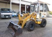 Колесни товарачи Komatsu WA 30-2