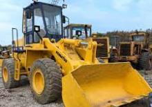 Колесни товарачи Komatsu WA 300