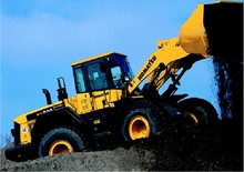 Колесни товарачи Komatsu WA400-5