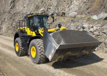 Колесни товарачи Komatsu WA480-8E0