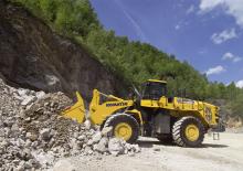 Колесни товарачи Komatsu WA600-8E0