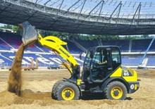 Колесни товарачи Komatsu WA65-5