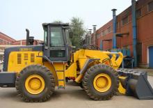 Колесни товарачи YTO ZL50D-II