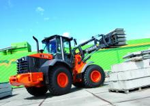 Колесни товарачи Hitachi ZW 140 PL