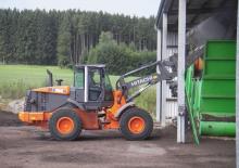Колесни товарачи Hitachi ZW 180 PL