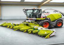 Комбайн за фураж 4-WD (задвиждане на четирите колела) Claas Jaguar 840