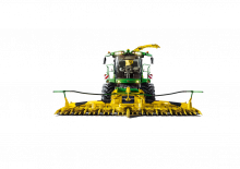 Комбайн за фураж 4-WD (задвиждане на четирите колела) John Deere 8100