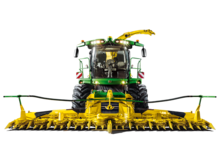 Комбайн за фураж 4-WD (задвиждане на четирите колела) John Deere 8100