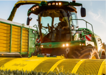 Комбайн за фураж 4-WD (задвиждане на четирите колела) John Deere 8300
