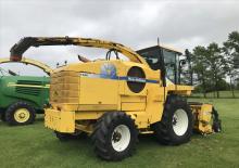 Комбайн за фураж 4-WD (задвиждане на четирите колела) New Holland FX 40 XX 1C