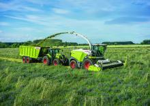 Комбайн за фураж 4-WD (задвиждане на четирите колела) Claas Jaguar 950