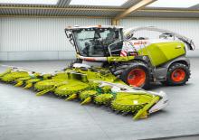 Комбайн за фураж 4-WD (задвиждане на четирите колела) Claas Jaguar 960