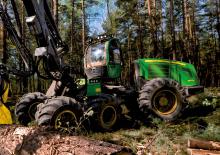 Колесни харвестъри John Deere 1170 G