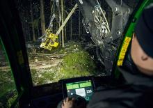 Колесни харвестъри John Deere 1270 G