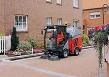 Компактни машини за метене Hako Citymaster 300