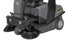 Компактни машини за метене Kärcher KM 120/150 R LPG 2 SB