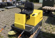 Компактни машини за метене Kärcher KMR 1200 D
