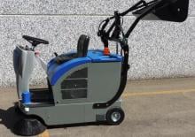 Компактни машини за метене Fiorentini Profi S 28 B
