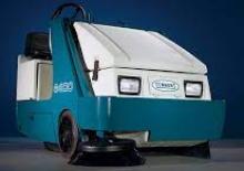 Компактни машини за метене Tennant Tennant 6400
