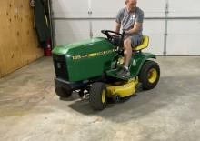 Косачки за трева и градински трактори John Deere 185