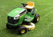 Косачки за трева и градински трактори John Deere D105