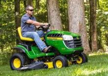 Косачки за трева и градински трактори John Deere E100