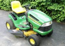 Косачки за трева и градински трактори John Deere LA125