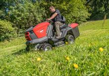 Косачки за трева и градински трактори SECO Starjet P4 4x4