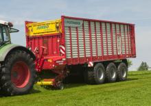 Къси ремаркета за силаж Pöttinger Jumbo 10010 L