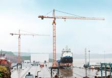 Кулокран - тролейна стрела - горно въртене Liebherr 200 EC-H 10 FR.tronic