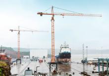 Кулокран - тролейна стрела - горно въртене Liebherr 200 EC-H 10 FR.tronic