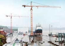 Кулокран - тролейна стрела - горно въртене Liebherr 200 EC-H 10 FR.tronic