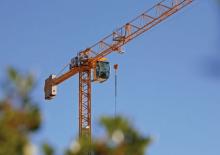 Кулокран - тролейна стрела - горно въртене Potain MCT 68 B-3 t