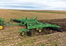 Култиватори John Deere 2633