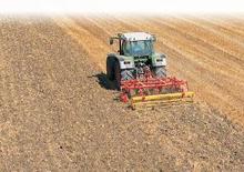 Култиватори Pöttinger Synkro 3000 S