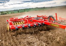 Ливадни и полеви валяци Väderstad Rexius T 630